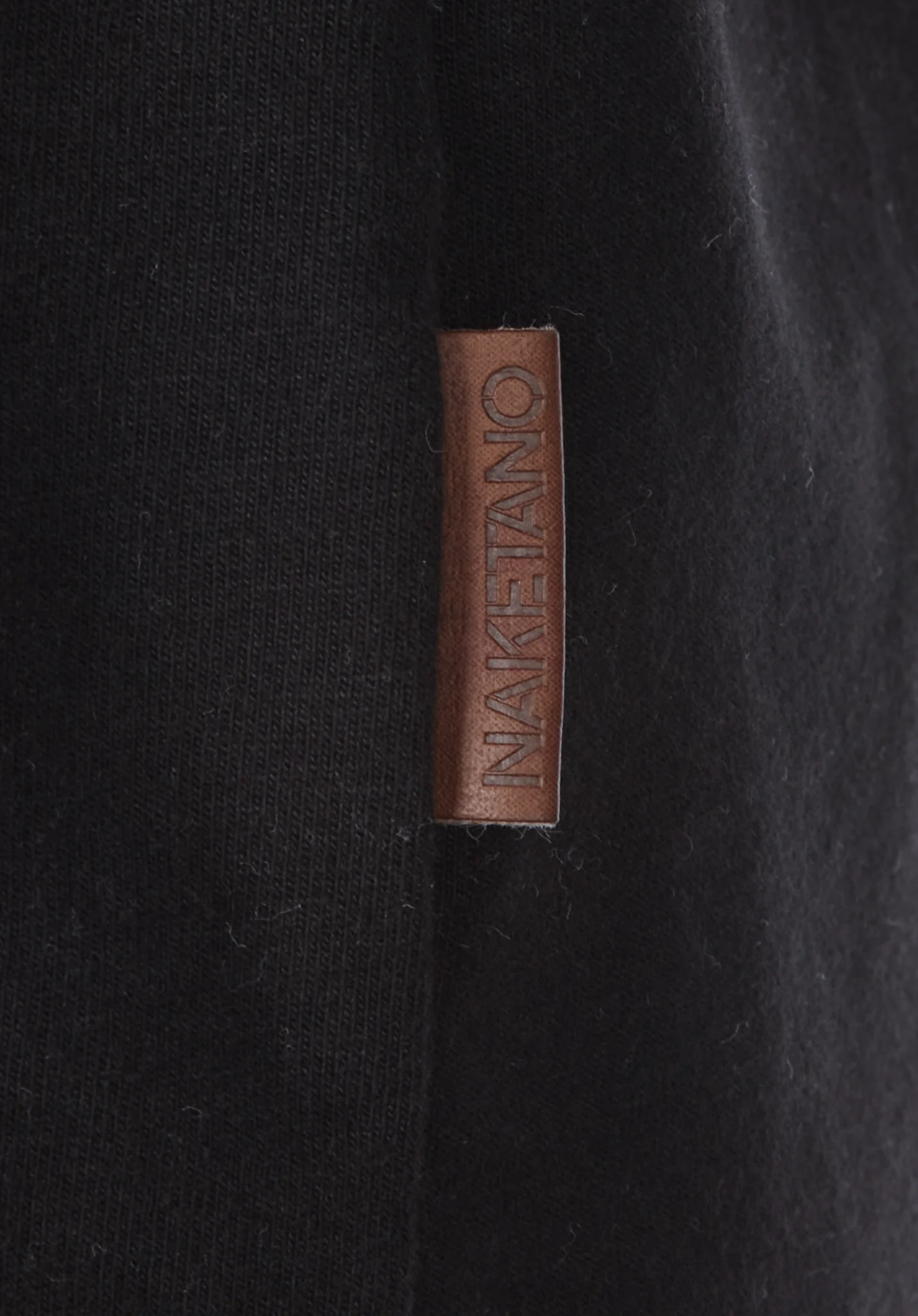 New T-Shit - Black - Image 4
